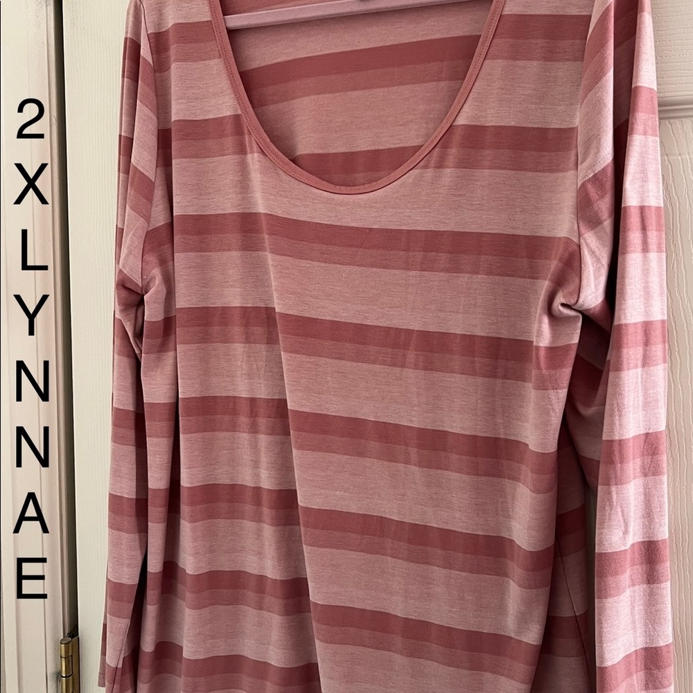 EUC 2X LULAROE LYNNAE